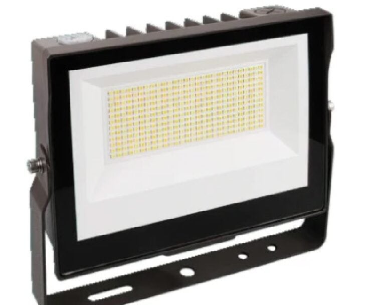 105 watt selectable color, trunion & slipfitter mount, flood light
